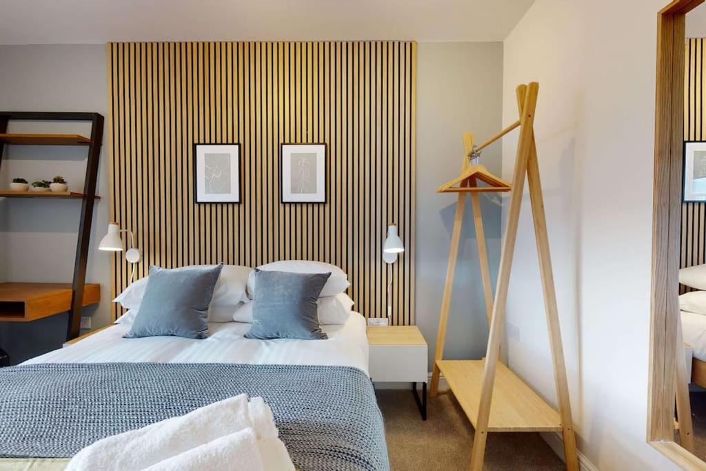Lodge The - Ensuite *